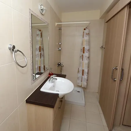 דירה Penthouse Close To Everything *
