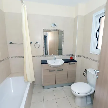 Penthouse Close To Everything דירה
