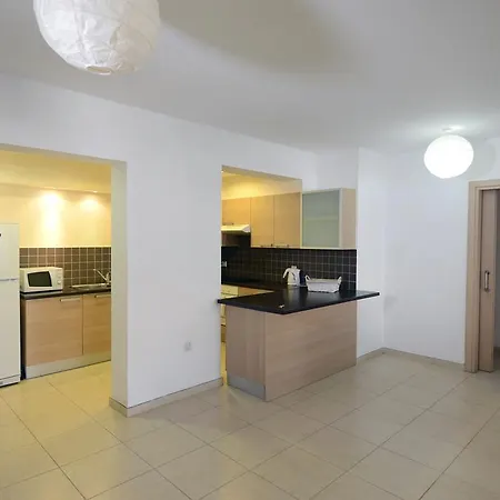 Апартаменты Penthouse Close To Everything