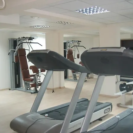 Апартаменты Penthouse Close To Everything Вороклини